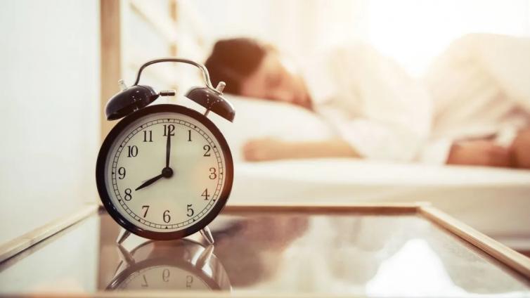 【盖娅Uni】你知道吗，不规律的睡眠可能跟熬夜没区别